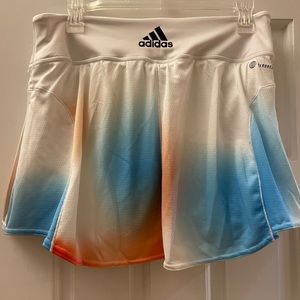 Adidas tennis skirt / M / but is large for a medium